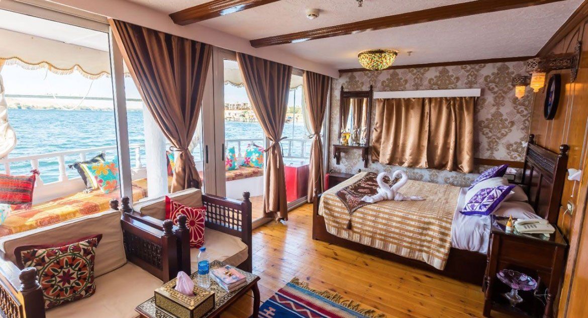 Amoura Dahabiya Nile Cruise photo