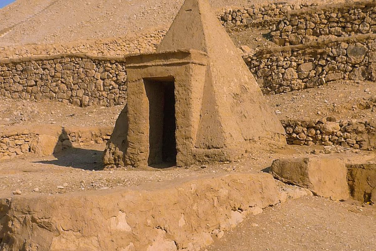 12 Days Pyramids, Nile & Hurghada photo