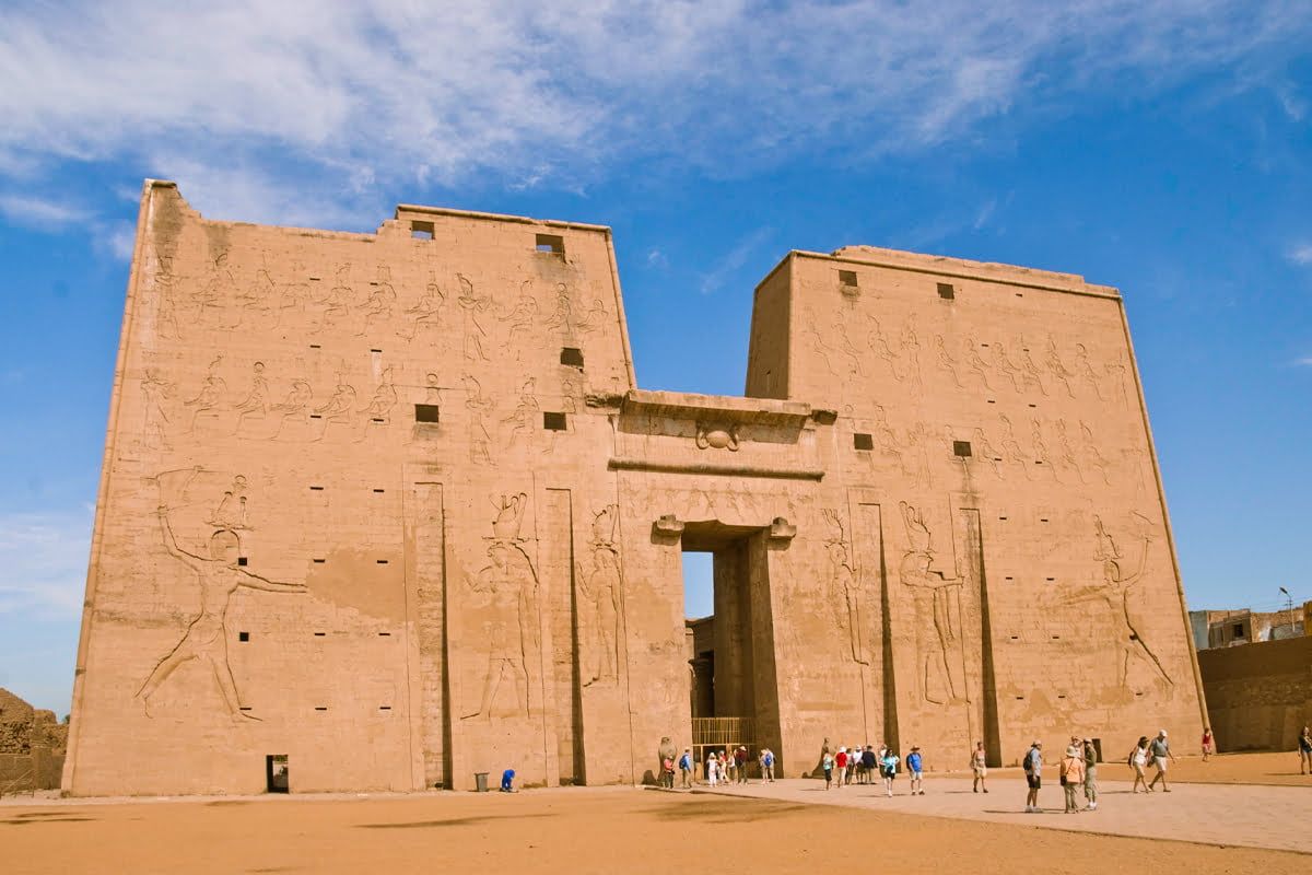 4 Days Cairo & Luxor Tour Package photo