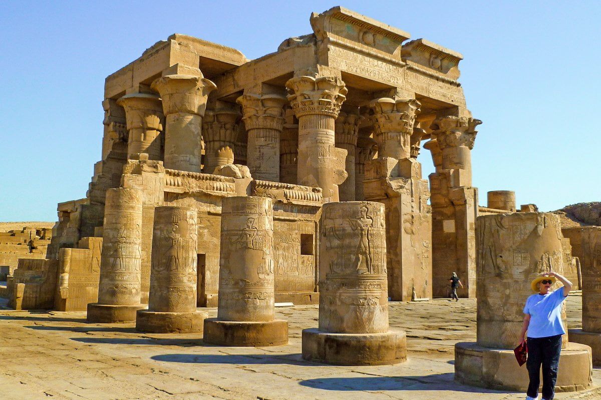 4 Day Aswan to Luxor Nile Cruise photo