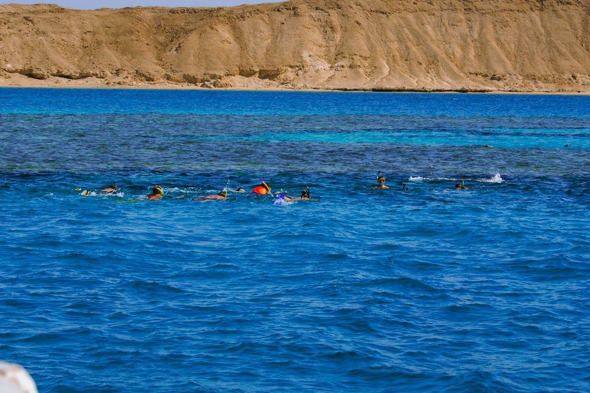 Snorkeling by Boat to Ras Mohamed photo