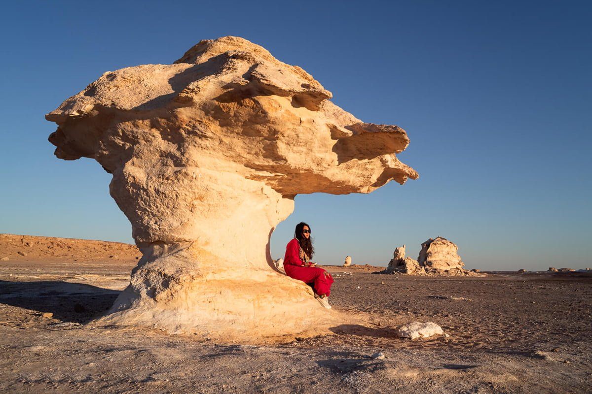 Overnight Tour To White Desert and Bahariya Oasis photo