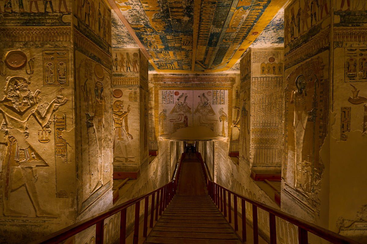 2 Days Tour to Luxor from Marsa Alam photo