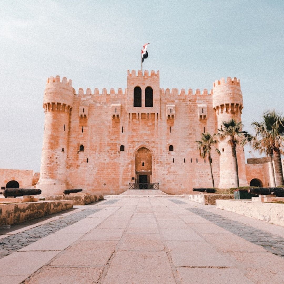 A Day Trip Extravaganza from Cairo: Pyramids, Pharaohs, and Fun in 24 Hours