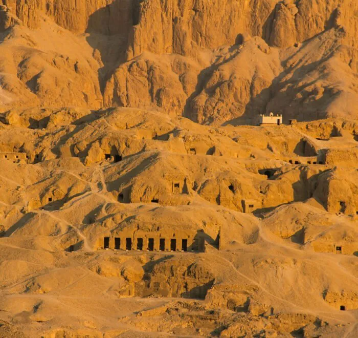 Tombs-of-the-nobles
