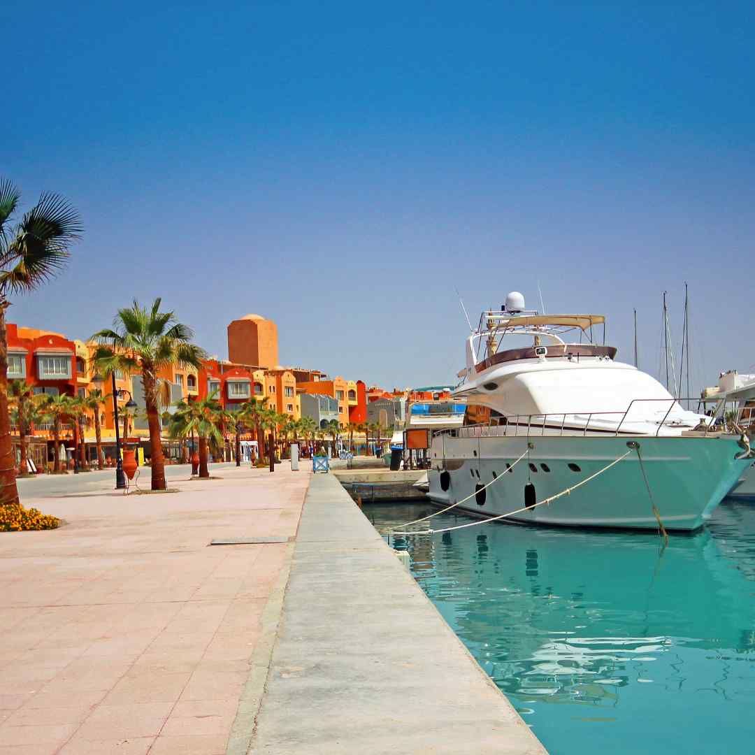 Luxor Hurghada, Hurghada tours, Hurghada day tours, Hurghada day trips, submarine tour Hurghada, Luxor Hurghada trip, Luxor tour Hurghada.